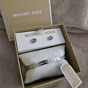 Michael Kors Silver Jewelry Set
